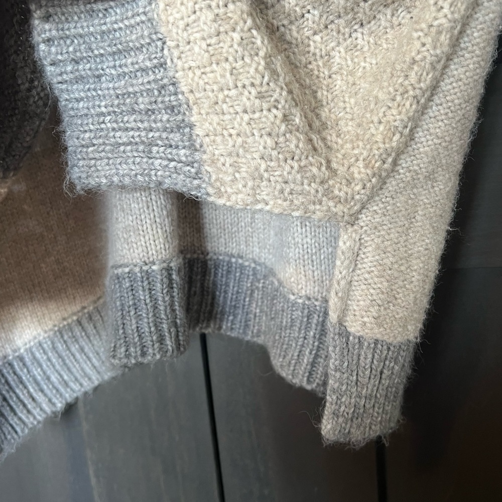 Loft Dolman Patchwork oversized Sweater Tunic in Gray and Beige (Size X-Small) - Picture 5 of 7